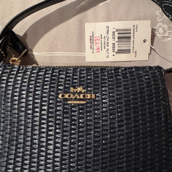 Coach Wristlet, New with tags! - Picture 2 of 5